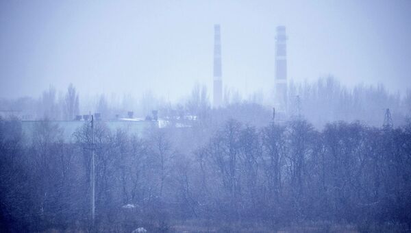 Донецкий казенный завод химических изделий после обстрела. 8 февраля 2015 Донецкий казенный завод химических изделий после обстрела. 8 февраля 2015