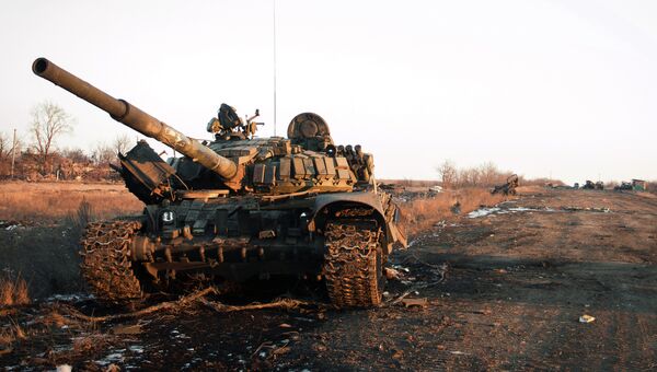 Уничтоженная украинская военная техника во время боевых действий в поселке Логвиново на Донбассе. Архивное фото Уничтоженная украинская военная техника во время боевых действий в поселке Логвиново на Донбассе. Архивное фото
