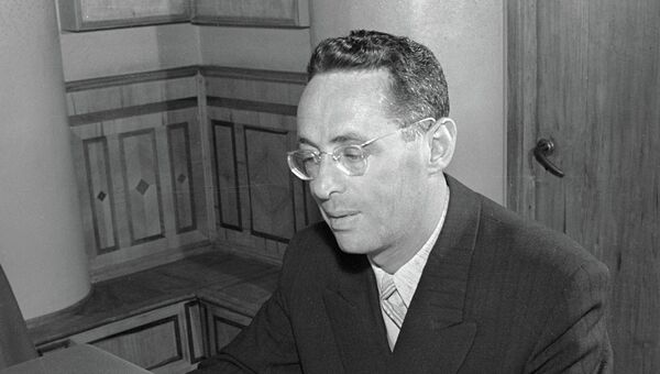 Диктор радио Юрий Левитан Диктор радио Юрий Левитан