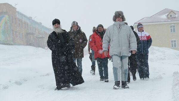 Дмитрий Рогозин в городе Баренцбург на архипелаге Шпицберген Дмитрий Рогозин в городе Баренцбург на архипелаге Шпицберген