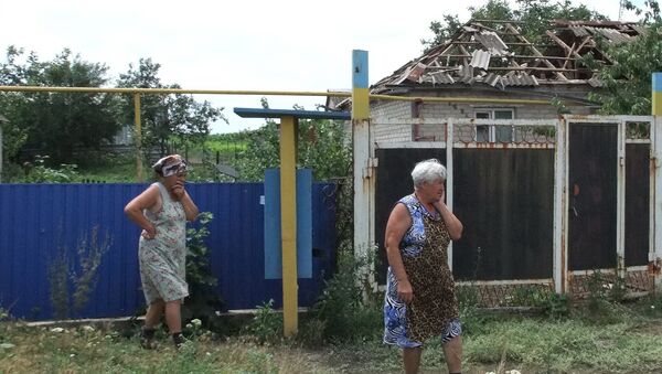 Последствия обстрела села Саханка в Донецкой области Последствия обстрела села Саханка в Донецкой области