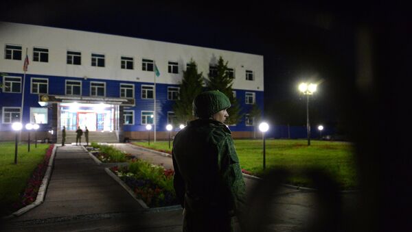 Обрушение крыши учебного центра ВДВ в Омской области. Архивное фото Обрушение крыши учебного центра ВДВ в Омской области. Архивное фото