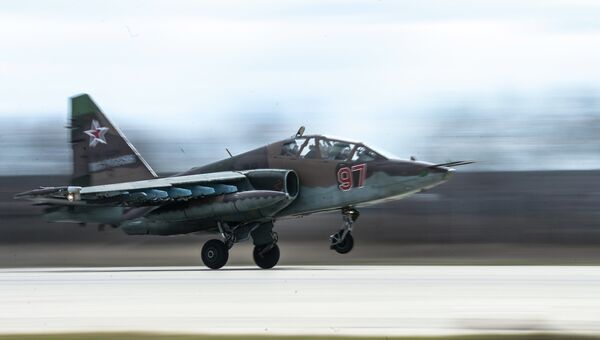 Штурмовик Су-25. Архивное фото Штурмовик Су-25. Архивное фото