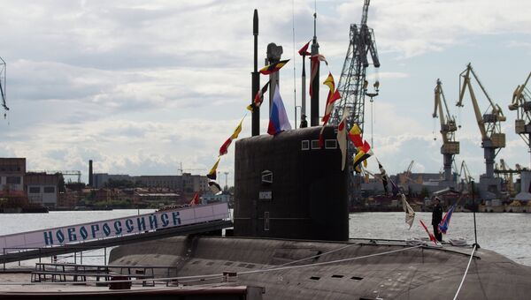 Дизель-электрическая подводная лодка Новороссийск. Архивное фото Дизель-электрическая подводная лодка Новороссийск. Архивное фото