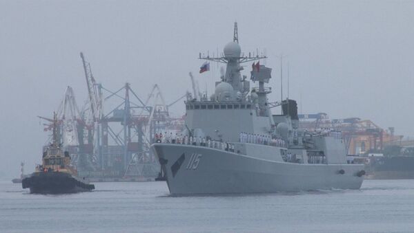 Морское взаимодействие-2015: как во Владивостоке встретили корабли ВМС КНР Морское взаимодействие-2015: как во Владивостоке встретили корабли ВМС КНР