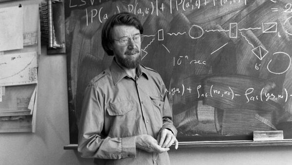 Физик Джон Белл в 1982 году Физик Джон Белл в 1982 году
