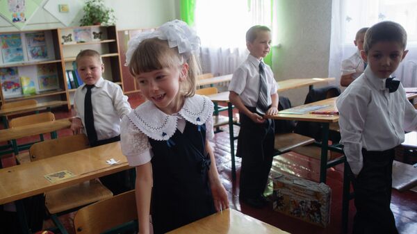 Школа имени фотокорреспондента МИА Россия сегодня Андрея Стенина в городе Снежное ДНР Школа имени фотокорреспондента МИА Россия сегодня Андрея Стенина в городе Снежное ДНР