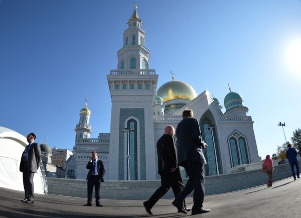 Открытие после реставрации главной мечети Москвы Открытие после реставрации главной мечети Москвы