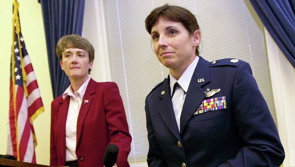 Подполковник ВВС США Марта Максалли Подполковник ВВС США Марта Максалли