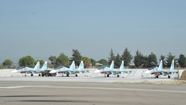 Истребители Воздушно-космических сил РФ СУ-30 СМ. Архивное фото Истребители Воздушно-космических сил РФ СУ-30 СМ. Архивное фото