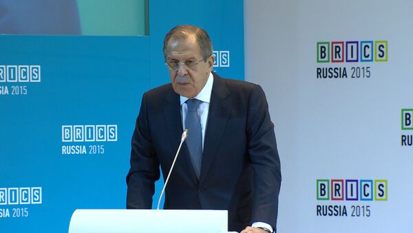 Лавров объяснил, чем БРИКС отличается от военно-политических альянсов Лавров объяснил, чем БРИКС отличается от военно-политических альянсов