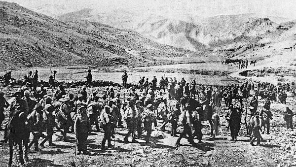 Русская армия вступает в город Трапезунд на территории турецкой Армении. 1916 г Русская армия вступает в город Трапезунд на территории турецкой Армении. 1916 г