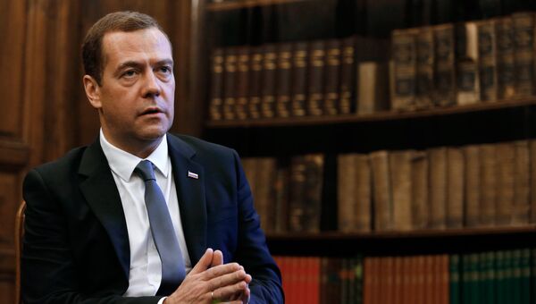 Председатель правительства РФ Дмитрий Медведев во время интервью журналу Тайм по итогам Мюнхенской конференции по вопросам политики безопасности Председатель правительства РФ Дмитрий Медведев во время интервью журналу Тайм по итогам Мюнхенской конференции по вопросам политики безопасности