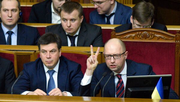 Премьер-министр Украины Арсений Яценюк на заседании Верховной Рады. Архивное фото Премьер-министр Украины Арсений Яценюк на заседании Верховной Рады. Архивное фото