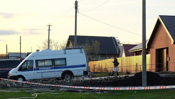Автомобиль правоохранительных органов на улице поселка Ивашевка Сызранского района Самарской области Автомобиль правоохранительных органов на улице поселка Ивашевка Сызранского района Самарской области