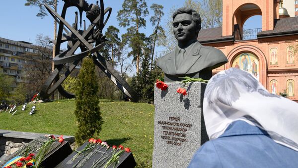 Акция памяти жертв Чернобыльской аварии в Киеве Акция памяти жертв Чернобыльской аварии в Киеве