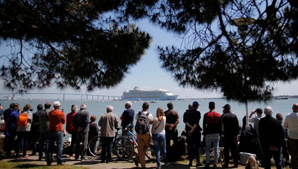 Самый большой круизный лайнер в мире — Harmony of the seas Самый большой круизный лайнер в мире — Harmony of the seas