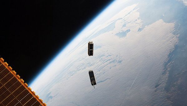 Спутники Cubesat запущены с МКС. Архивное фото Спутники Cubesat запущены с МКС. Архивное фото