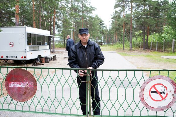 Контрольно-пропускной пункт детского лагеря Сямозеро Контрольно-пропускной пункт детского лагеря Сямозеро