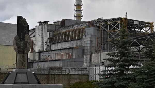 Саркофаг на энергоблоке Чернобыльской атомной электростанции Саркофаг на энергоблоке Чернобыльской атомной электростанции
