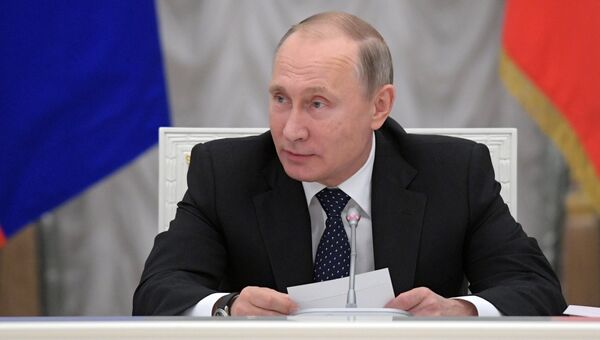 Владимир Путин на заседании Совета по науке и образованию в Кремле. 23 ноября 2016 Владимир Путин на заседании Совета по науке и образованию в Кремле. 23 ноября 2016