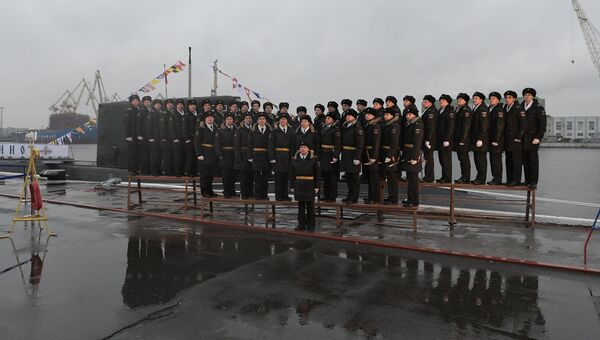 Торжественная церемония передачи подлодки Колпино ВМФ России на пристани АО Адмиралтейские верфи в Санкт-Петербурге Торжественная церемония передачи подлодки Колпино ВМФ России на пристани АО Адмиралтейские верфи в Санкт-Петербурге