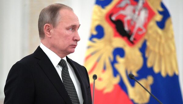 Президент РФ Владимир Путин на встрече с высшими офицерами в Кремле. 7 декабря 2016 Президент РФ Владимир Путин на встрече с высшими офицерами в Кремле. 7 декабря 2016