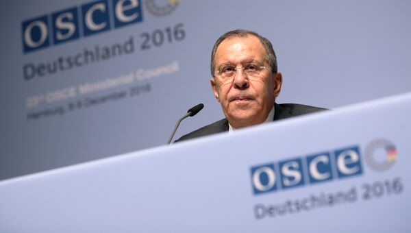 Министр иностранных дел России Сергей Лавров в Гамбурге. 8 декабря 2016 года Министр иностранных дел России Сергей Лавров в Гамбурге. 8 декабря 2016 года