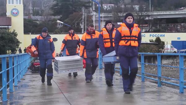 Поисковые работы в акватории Черного моря в районе крушения самолета ТУ-154 Поисковые работы в акватории Черного моря в районе крушения самолета ТУ-154