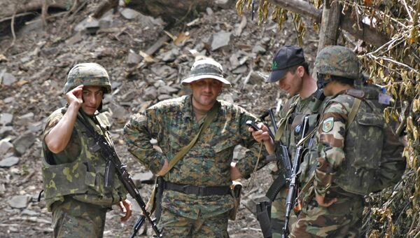Грузинские военные на грузино-абхазской границе в Кодорском ущелье. 2008 год Грузинские военные на грузино-абхазской границе в Кодорском ущелье. 2008 год