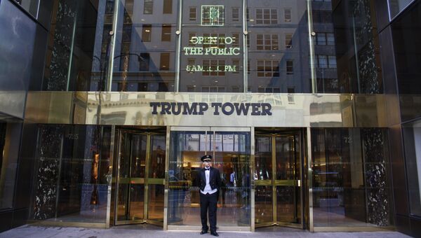 Главный вход в здание Trump Tower. Архивное фото Главный вход в здание Trump Tower. Архивное фото