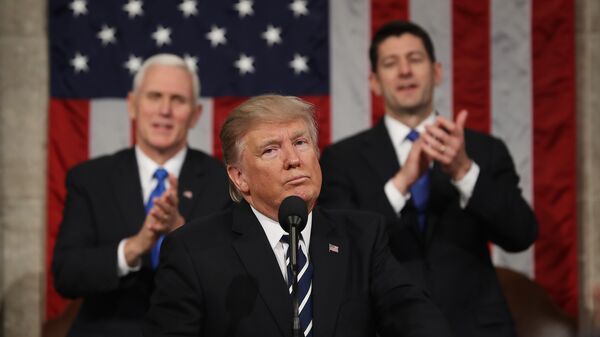 Президент США во время выступления перед палатами Конгресса в Вашингтоне, США. Архивное фото Президент США во время выступления перед палатами Конгресса в Вашингтоне, США. Архивное фото