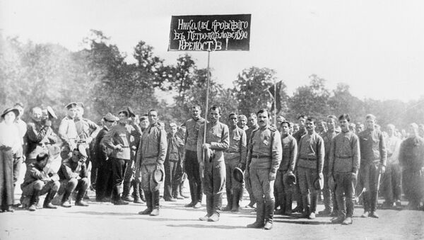 Военный праздник на Матросском поле. Май 1917 года. Петроград Военный праздник на Матросском поле. Май 1917 года. Петроград