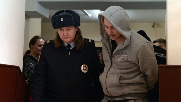 Лидер хакерской группы Шалтай-Болтай Владимир Аникеев в Лефортовском суде Москвы. Архивное фото Лидер хакерской группы Шалтай-Болтай Владимир Аникеев в Лефортовском суде Москвы. Архивное фото