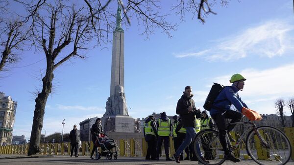 Полиция в ожидании участников мероприятий Дня легионеров. 16 марта 2017 Полиция в ожидании участников мероприятий Дня легионеров. 16 марта 2017