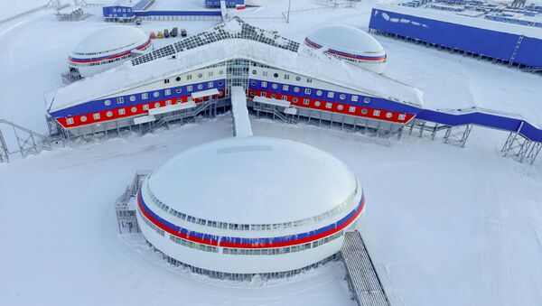 Российская военная база Арктический трилистник на острове Земля Александры архипелага Земля Франца-Иосифа Российская военная база Арктический трилистник на острове Земля Александры архипелага Земля Франца-Иосифа