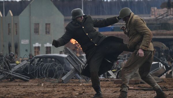 Участники военно-исторической реконструкции Штурм Берлина Участники военно-исторической реконструкции Штурм Берлина