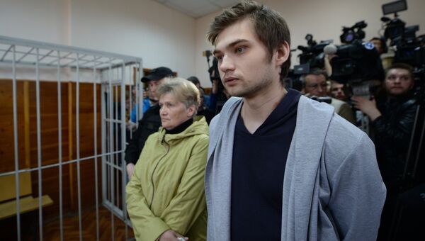 Блогер Руслан Соколовский в суде. Архивное фото Блогер Руслан Соколовский в суде. Архивное фото
