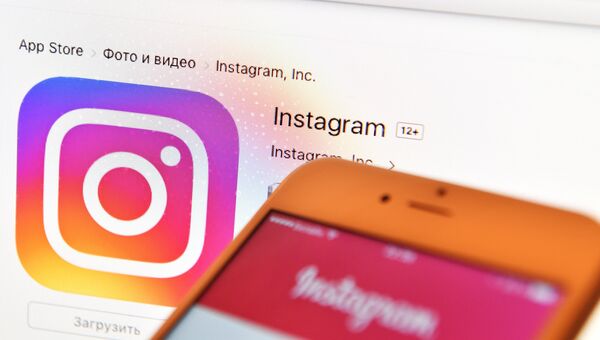 Иконка социальной сети Instagram Иконка социальной сети Instagram