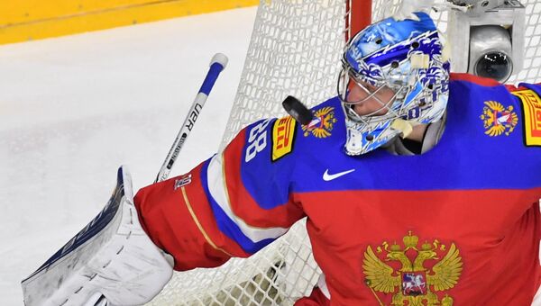 Вратарь сборной России Андрей Василевский в матче за третье место чемпионата мира по хоккею 2017 между сборными командами России и Финляндии Вратарь сборной России Андрей Василевский в матче за третье место чемпионата мира по хоккею 2017 между сборными командами России и Финляндии