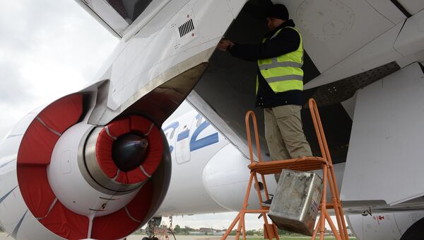 Новый российский пассажирский самолет МС-21 перед своим первым полетом Новый российский пассажирский самолет МС-21 перед своим первым полетом