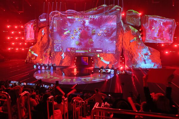 Церемония открытия турнира Epicenter на арене ВТБ Ледовый дворец в Москве Церемония открытия турнира Epicenter на арене ВТБ Ледовый дворец в Москве