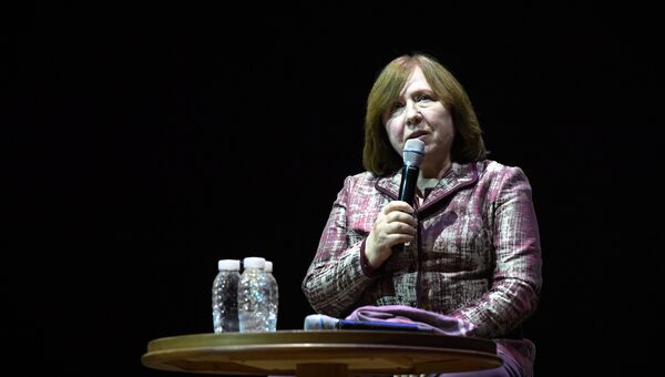 Писательница Светлана Алексиевич. Архивное фото Писательница Светлана Алексиевич. Архивное фото