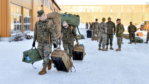 Американские морские пехотинцы высаживаются в Стурдале, Норвегия. 16 января 2017 Американские морские пехотинцы высаживаются в Стурдале, Норвегия. 16 января 2017