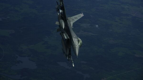 Истребитель НАТО F-16 Истребитель НАТО F-16