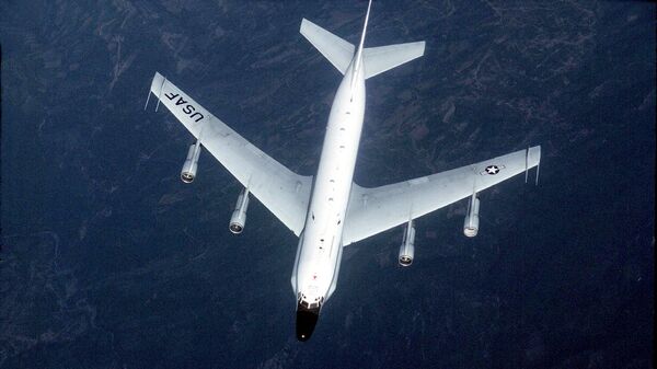 Американский самолет-разведчик RC-135 Американский самолет-разведчик RC-135