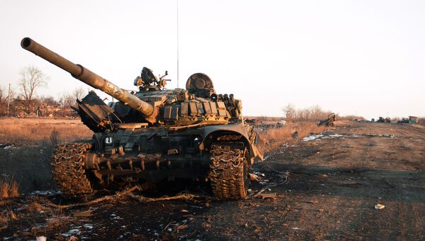 Уничтоженная украинская военная техника на Донбассе. Архивное фото Уничтоженная украинская военная техника на Донбассе. Архивное фото
