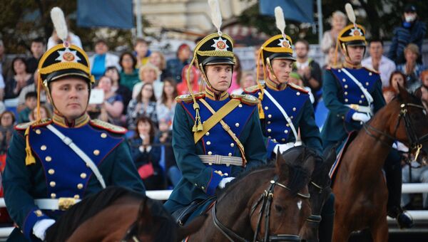 Выступление президентского конного полка