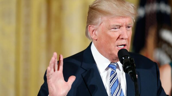 Президент США Дональд Трамп Президент США Дональд Трамп