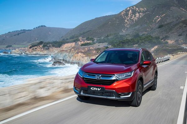 Автомобиль Honda CR-V Автомобиль Honda CR-V
